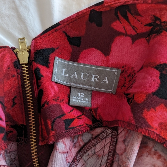 Dress Size 12. - Picture 3 of 3